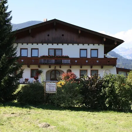 Daire Pfister Fügen